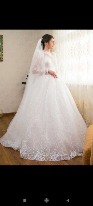 Весільна сукня - плаття