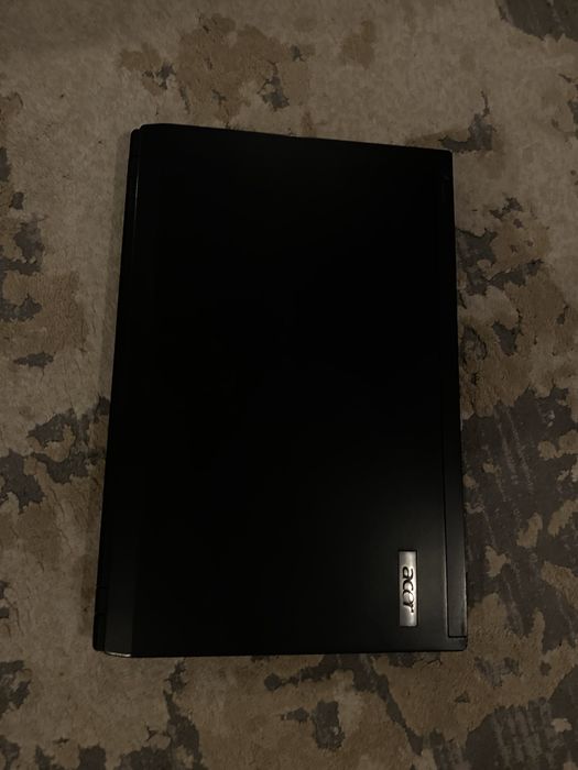 Продам ноутбук acer в хорошому стані