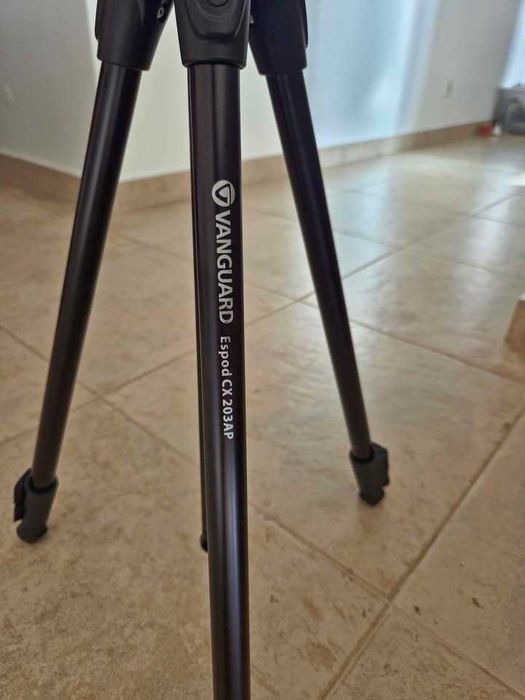Tripé Vanguard Espod CX 203AP