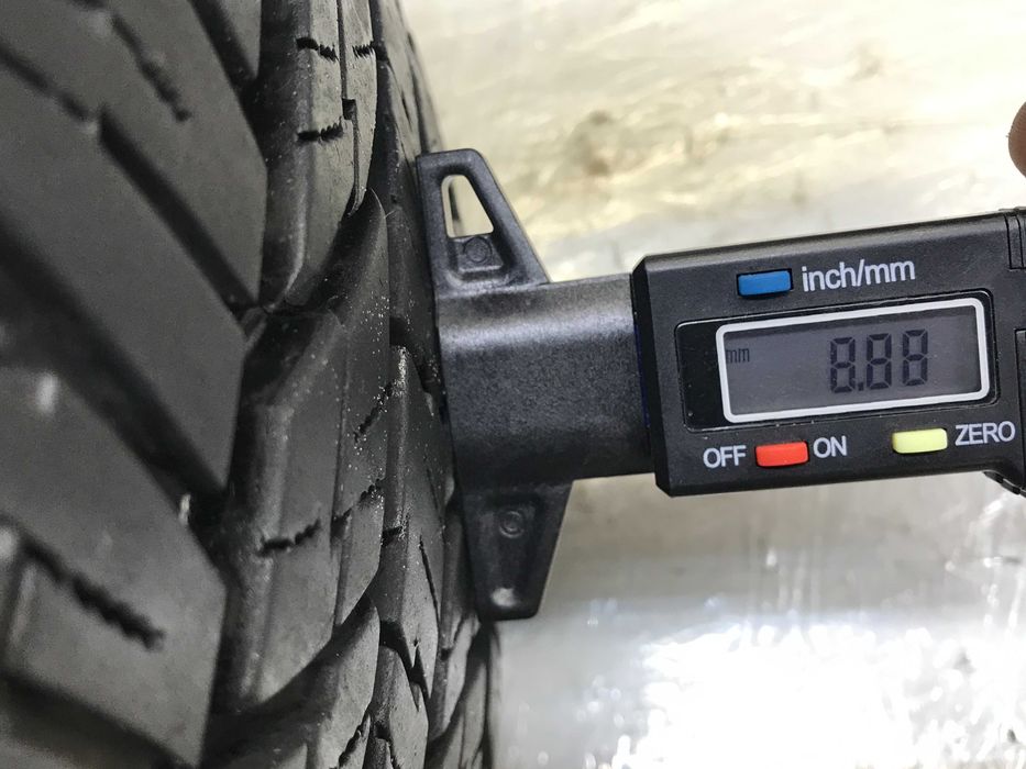 Комплект коліс Nissan X Trail T30 215 65 R16 шини диски