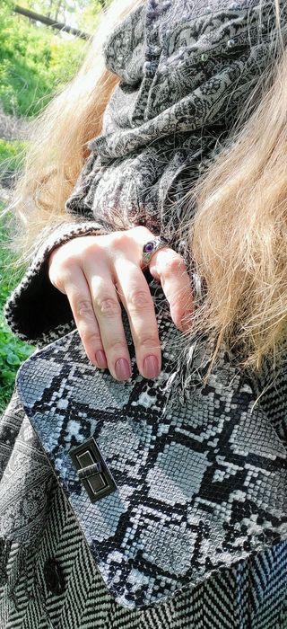 Небольшие сумочки/клатчи