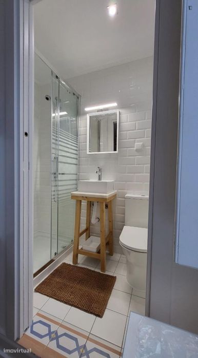 Estúdio - localizado em Baixa Coimbra