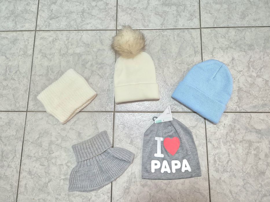 czapka i komin zestawik pompon 5szt nowe biały ecri 1-4 lat