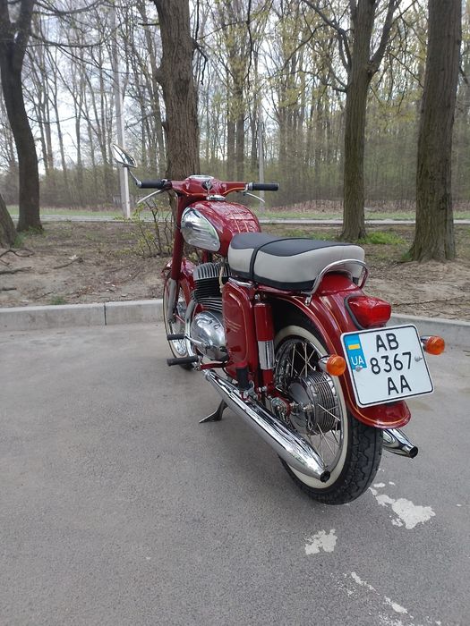 Продам мотоцикл Jawa 350 typ 360.00