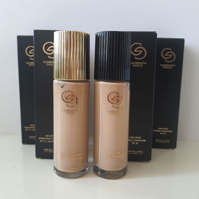 Тональна основа oriflame, avon, помада Леді зняті з продажу