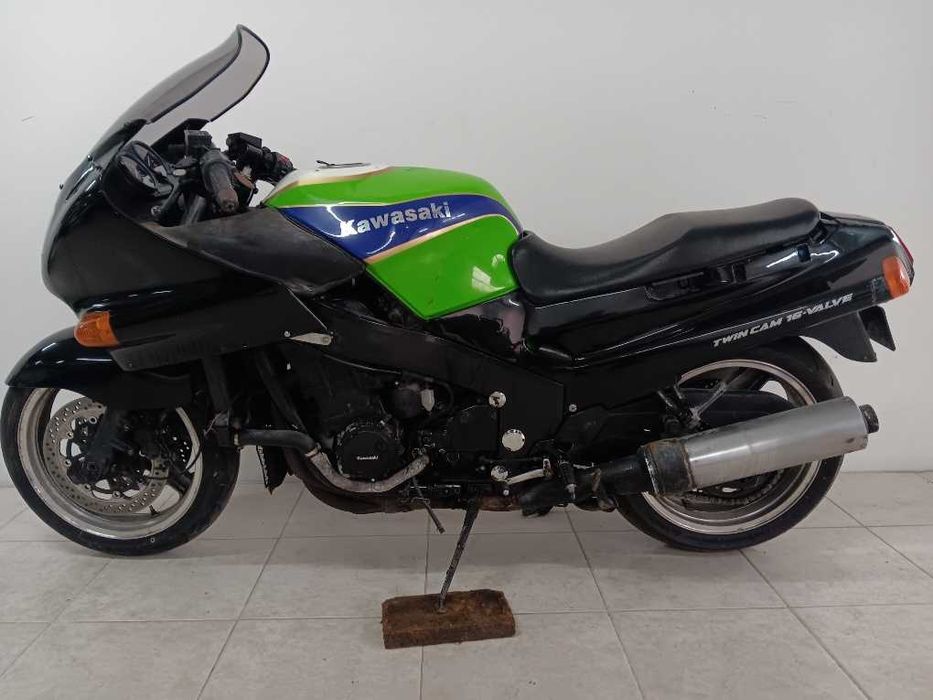 Peças Kawasaki ZZR1100