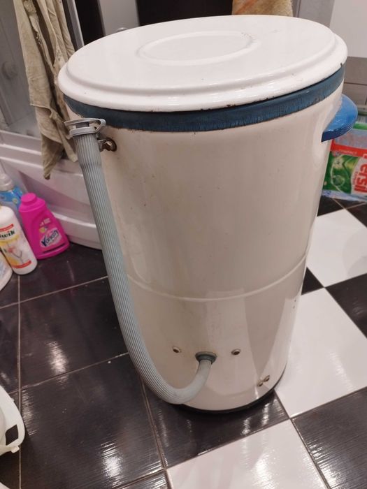 Sprzedam Pralki wirnikowe firmy HAJDUK i SWIATOWID w dobrym stanie