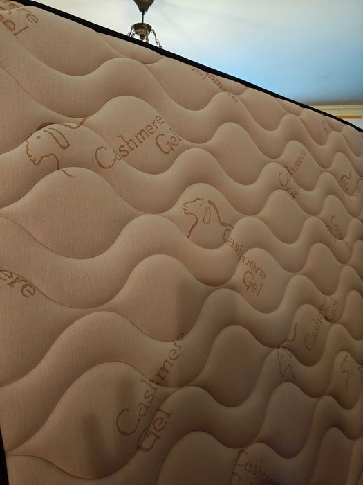 Colchão  grande 160/200-20 cm altura