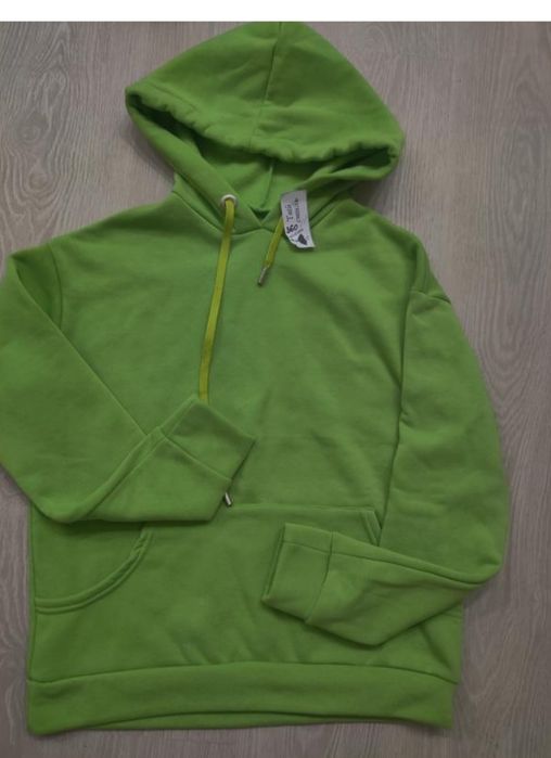 Кофти жіночі в'язані,на флісі і трикотажні