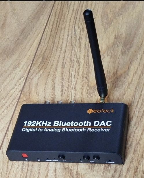 DAC Neoteck- opt, coax, Bluetooth, pilot