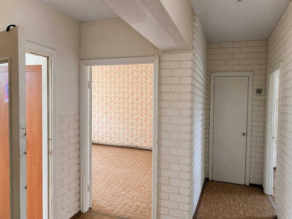Продаж трикімнатної квартири вул. 6-а Лінія ( Гірничий район).)