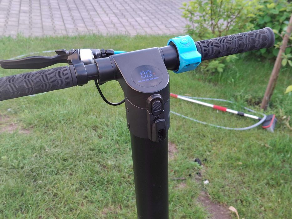 Hulajnoga elektryczna blaupunkt ESC808