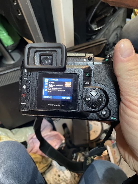 Olympus E300  sprawny brak ładowarki