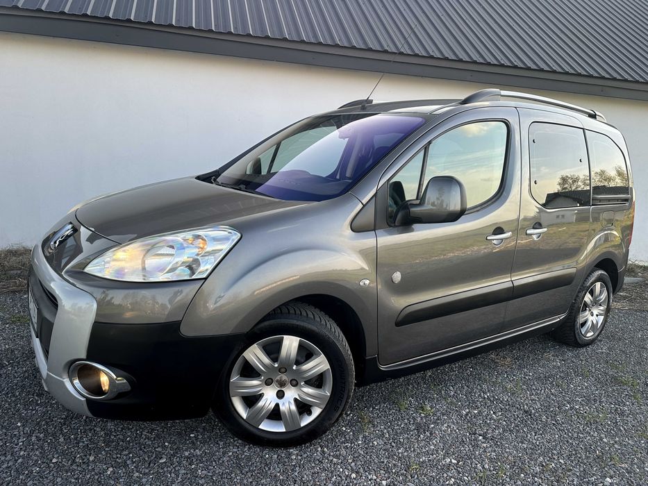 PEUGEOT PARTNER TEPEE 1.6 Benzyna Klimatronic Tempomat Hak ZADBANY !