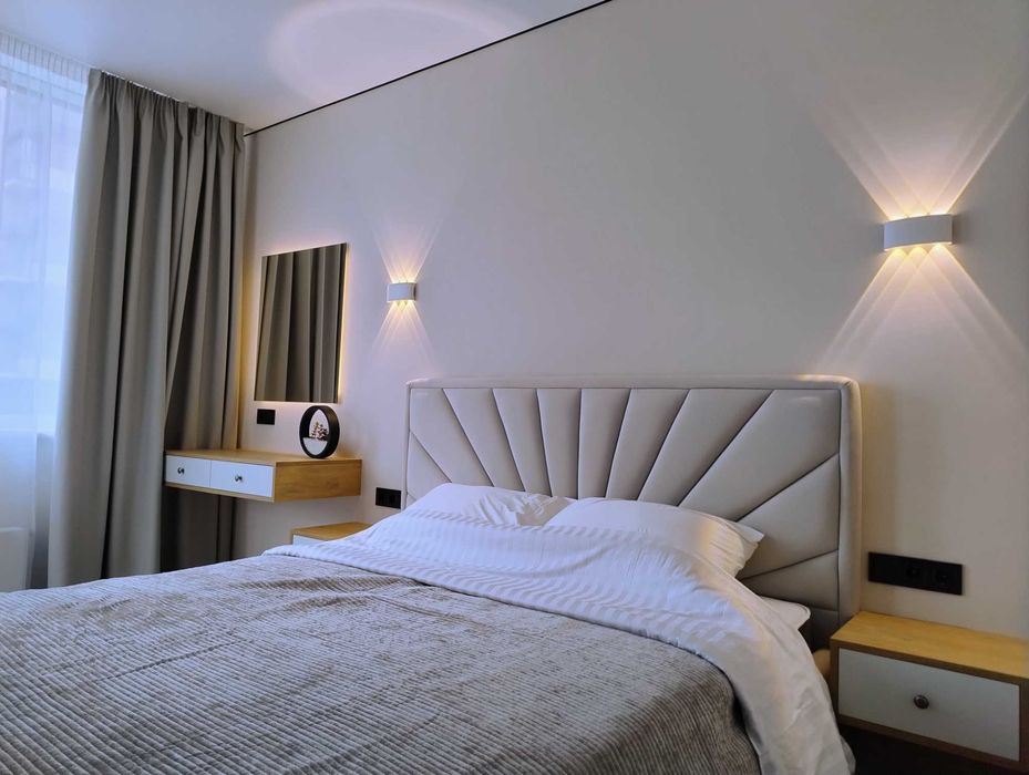 ЖК Варшавський 2, 3к квартира з ремонтом. Олександра Олеся 9-А