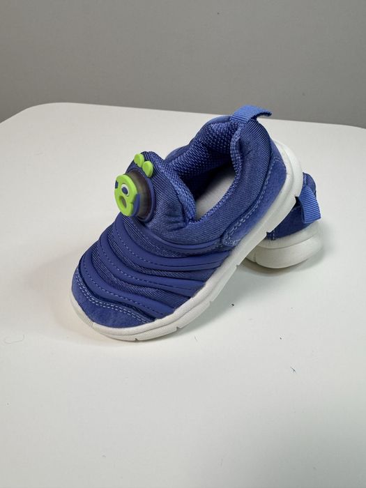 Кросівки для малюка 22 розмір 13 см