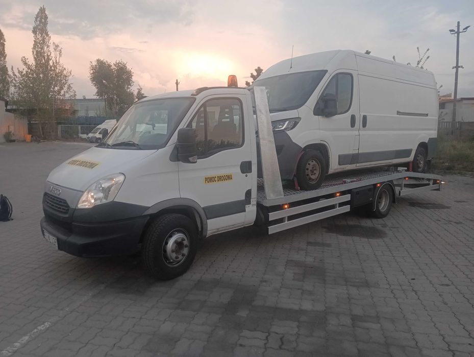 Tanie Holowanie Laweta Pomoc Drogowa Transport Pojazdów