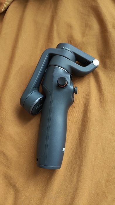 DJI Osmo Mobile 6