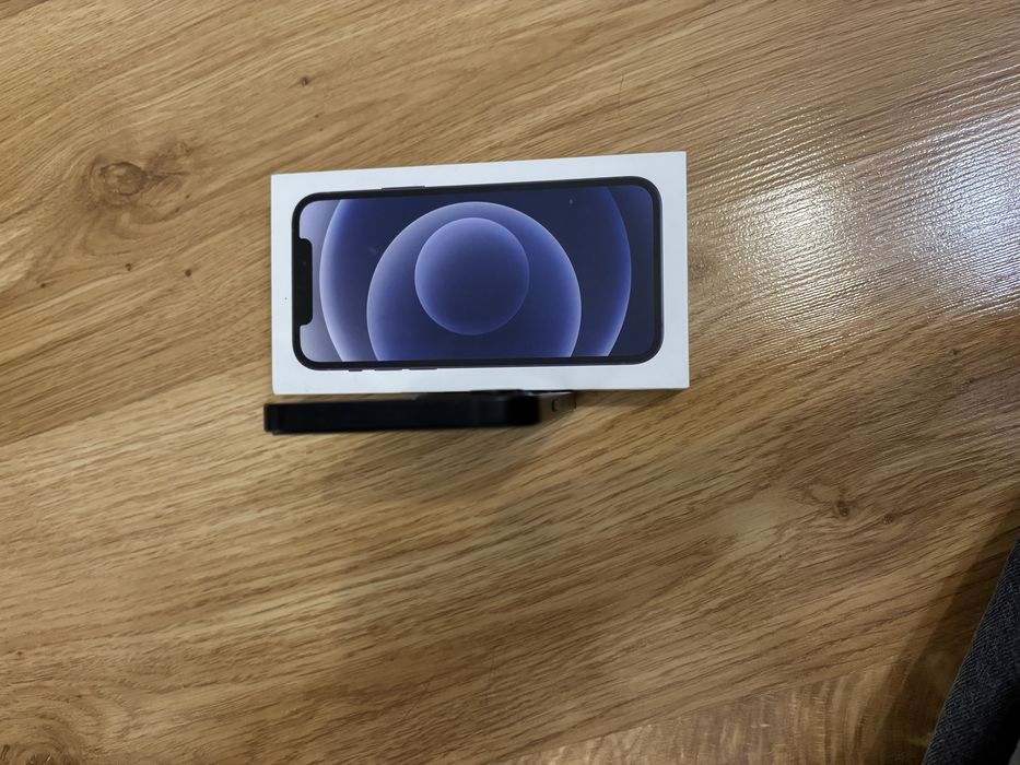 Iphone 12 bdb stan