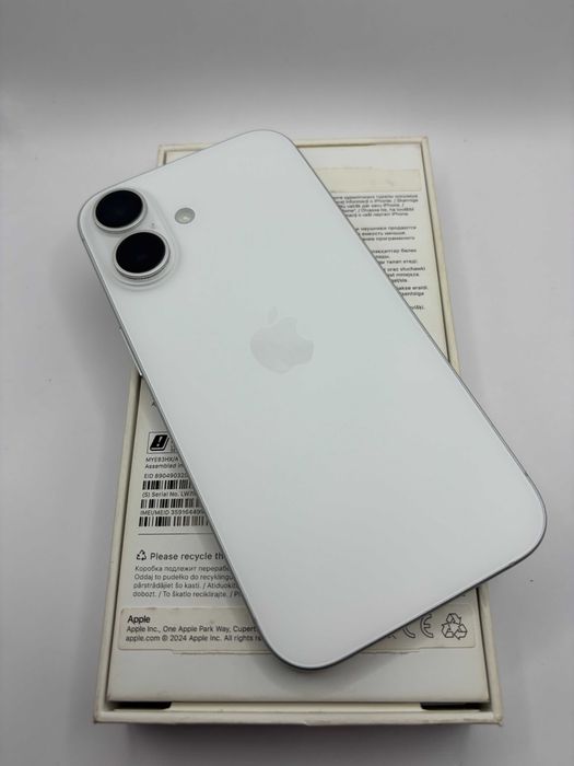 iPhone 16 | stan idealny | 94% baterii | pełny zestaw