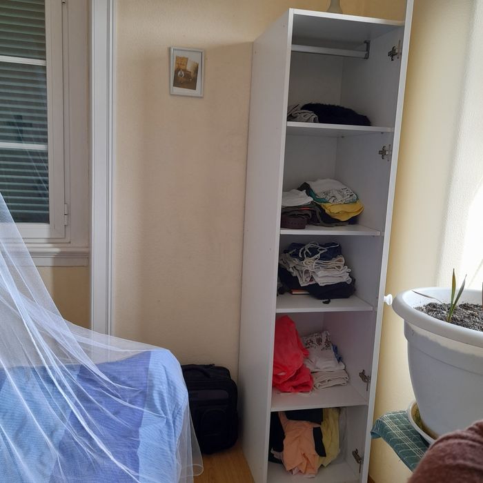 Recheio de casa, máquinas e armarios