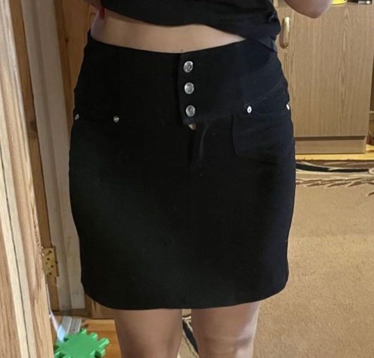 Спідниця жіноча.