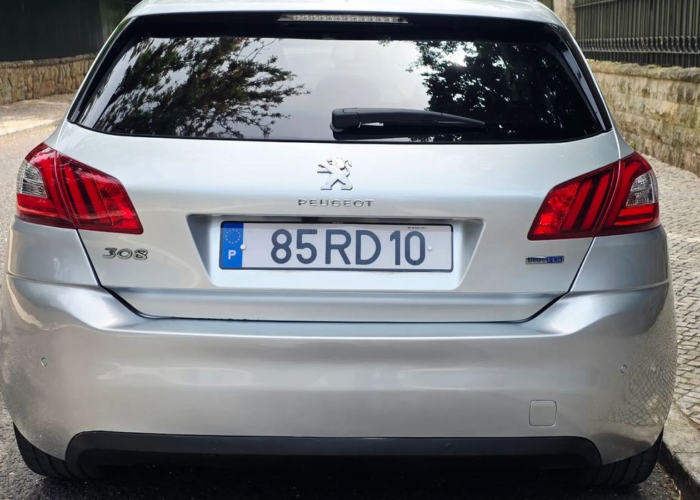 Peugeot 308 1.6 BlueHDi Allure J17 EAT6