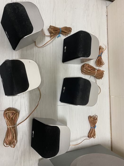 Colunas de Home Cinema LG