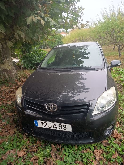 Toyota Auris 1.4 Gasolina – 2010 – 210.185 km — photo 4