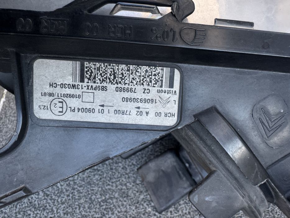 Farol citroen Ds3 esquerdo