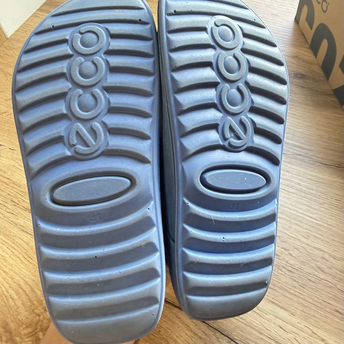 Сандалі ecco cozmo