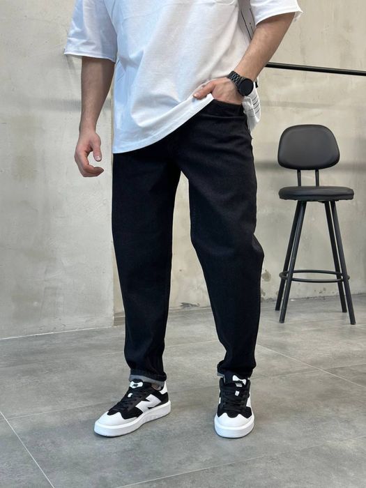 Чоловічі джинси мом