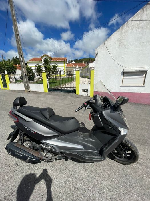 MOTO SYM 125 Gts i -efi