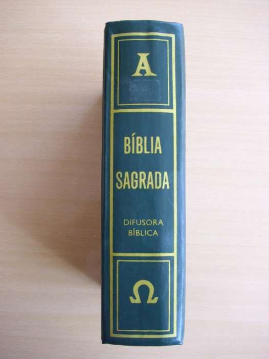 Bíblia Sagrada - Versão de textos originais