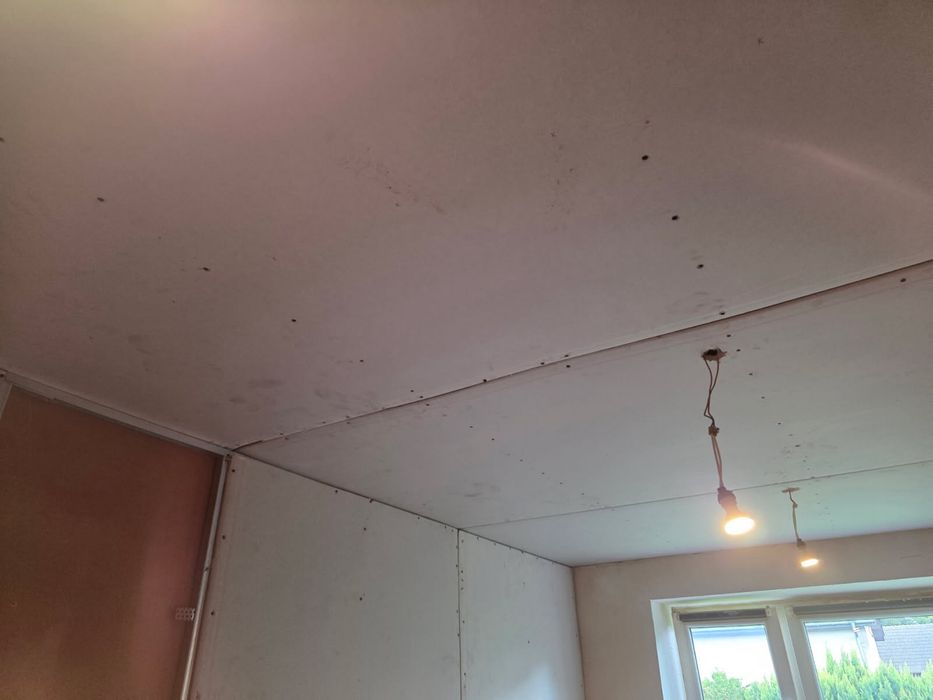 Uslugi remontowo budowlne