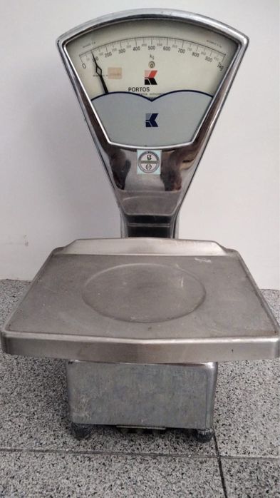 Vendo balança antiga decoracao