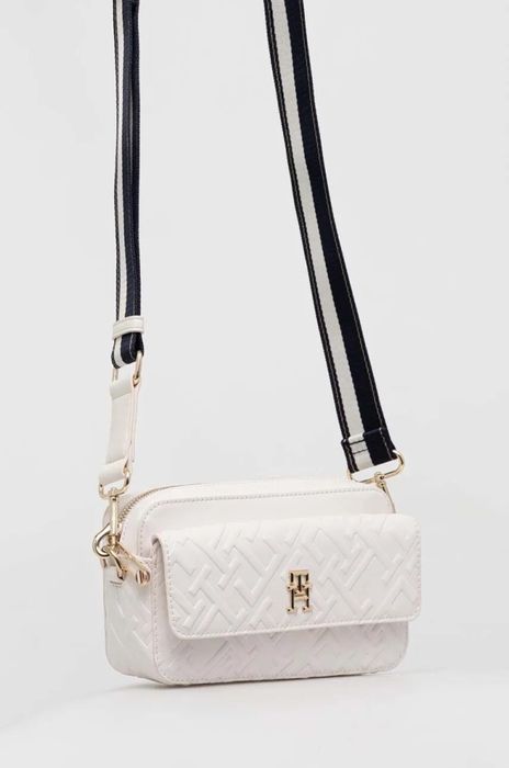 Сумка TOMMY HILFIGER кроссбоді