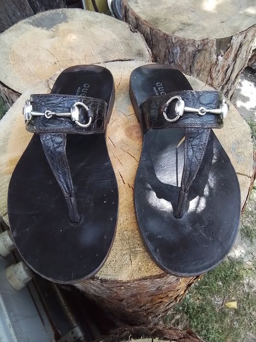 Вьетнамки Gucci.