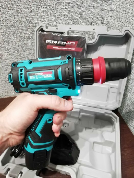 Шуруповерт аккумуляторный Grand ДА-12DFR