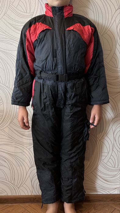 Лижний комбінизон