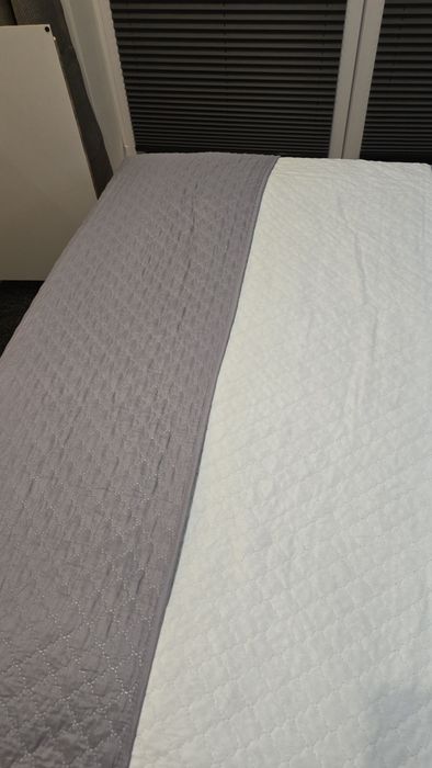 Narzuta na łóżko duża