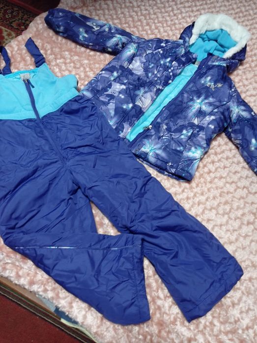 комбінезон на дівчинку , 134р