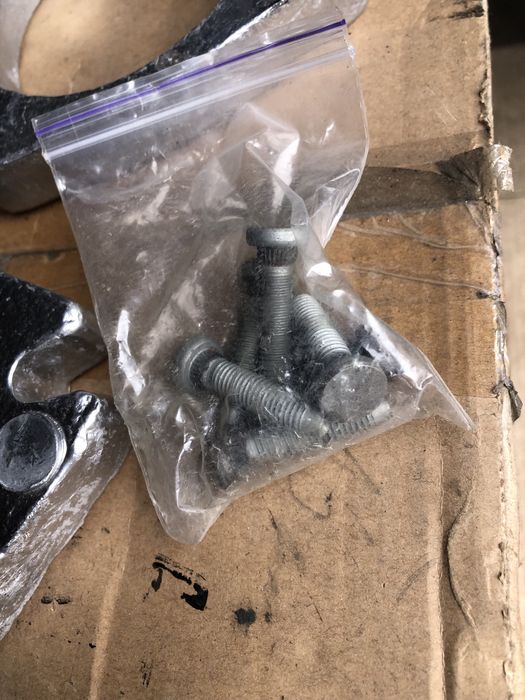 Проставки Toyota Camry 50 передние 2 см