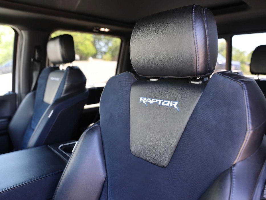Ford F-150 Raptor      2020