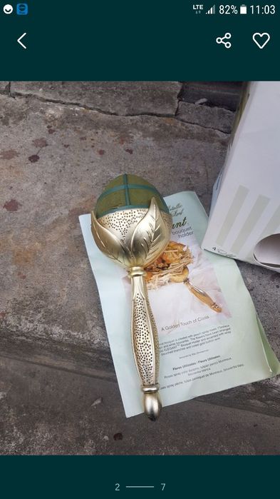 mikrofon florystyczny gabka uchwyt w ztotym kolorze firmy Oasis Elegan