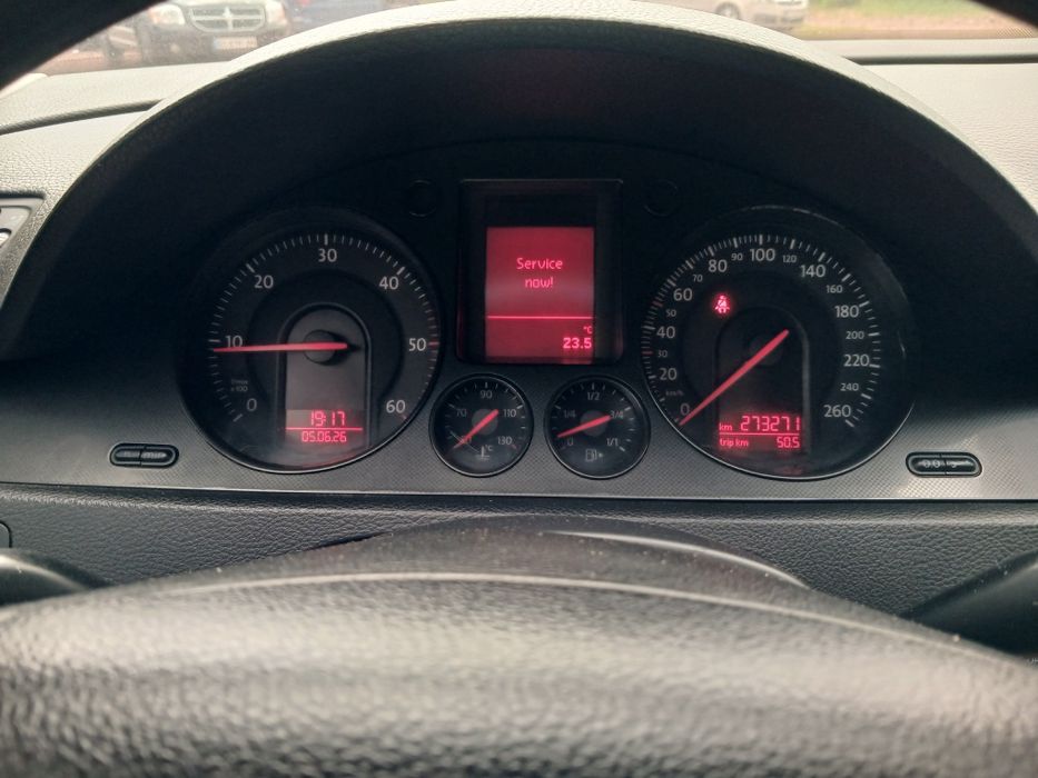 Volkswagen Passat B6