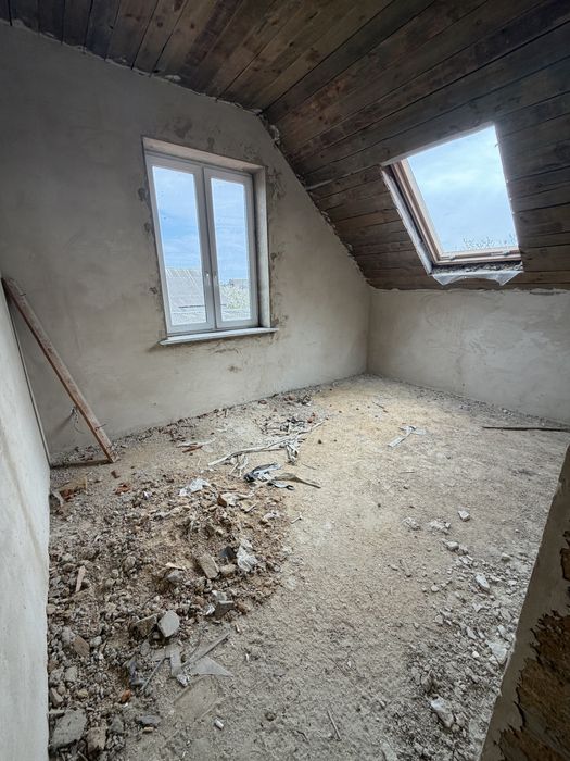 Продам шикарный дом в поселке Великий Дальник