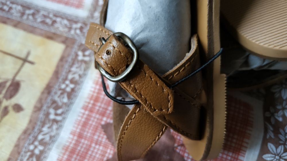 Сандалі дитячі нові