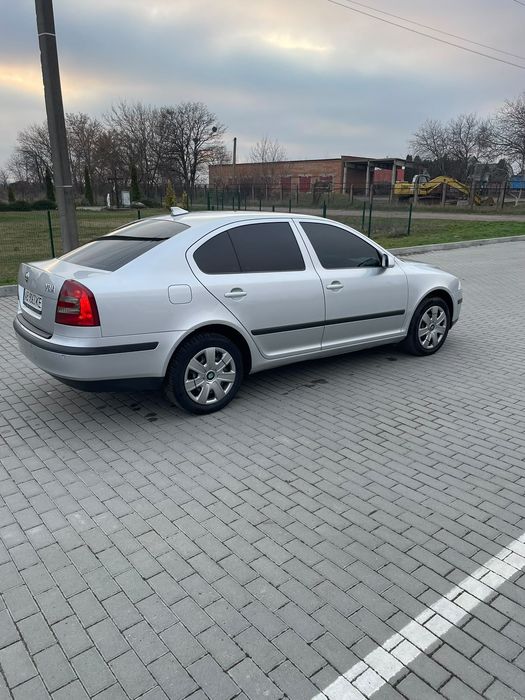 Продам шкоду skoda