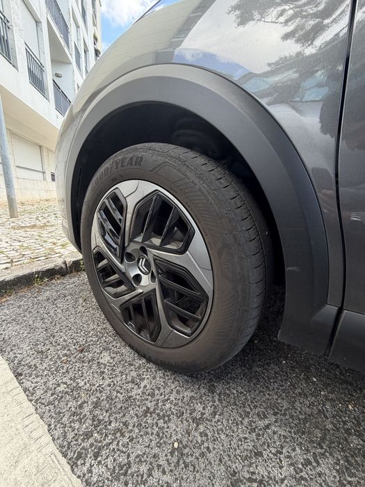 Citroën C4 1.2 PureTech 130 CV | 2024 | 40.000 km | Garantia Oficial até 2029